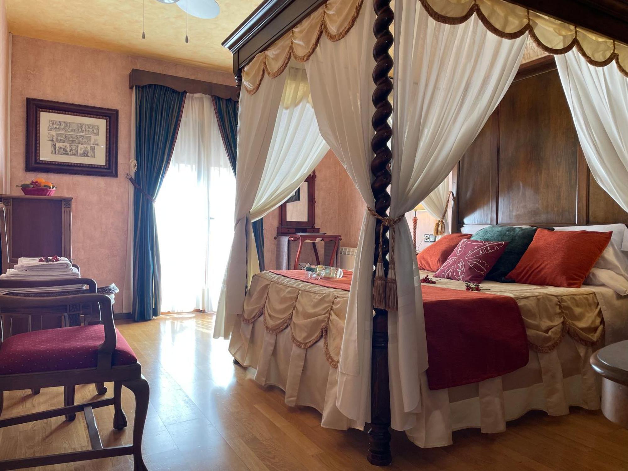 La Posada Del Hidalgo De Alarcon Luaran gambar