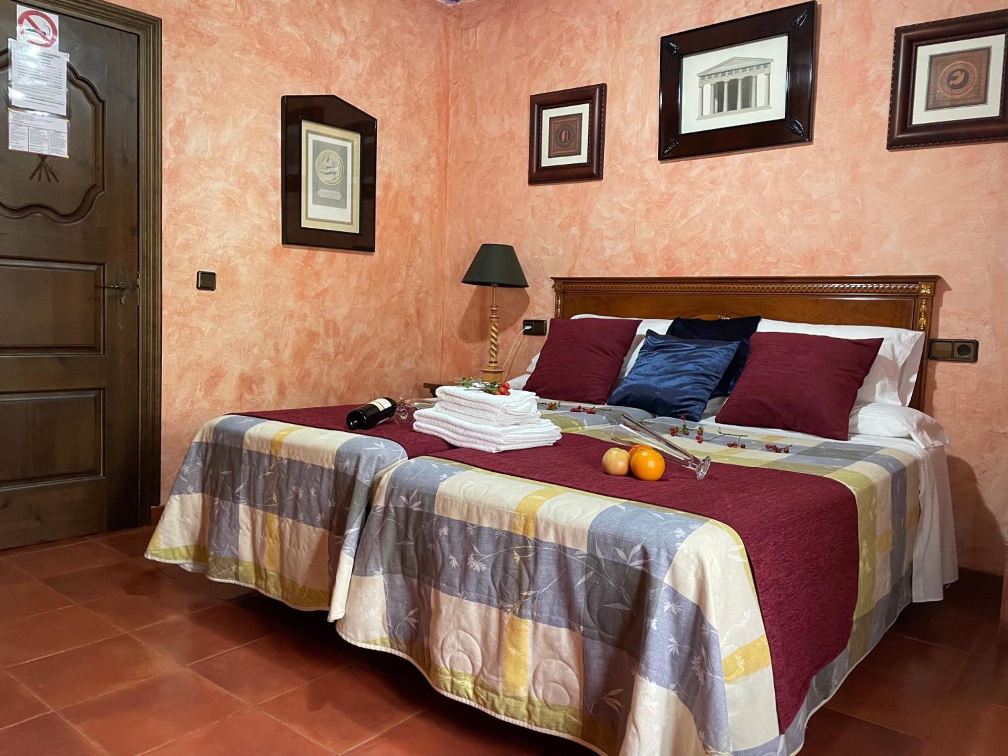 La Posada Del Hidalgo De Alarcon Luaran gambar